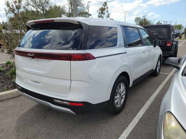 2024 Kia Carnival LX