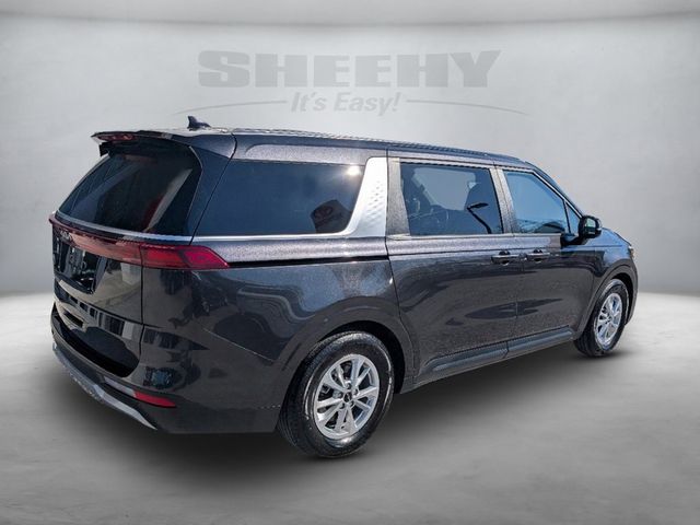 2024 Kia Carnival LX