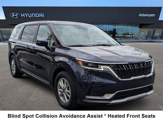 2024 Kia Carnival LX