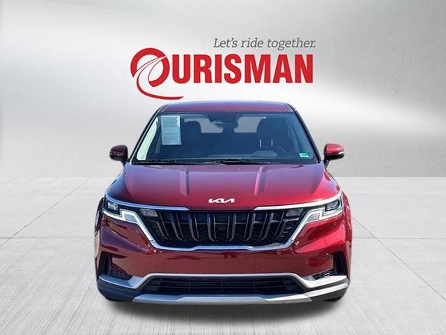 2024 Kia Carnival LX