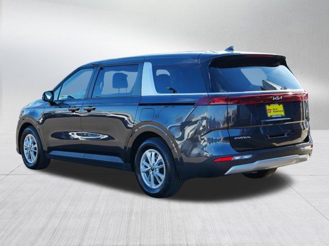 2024 Kia Carnival LX