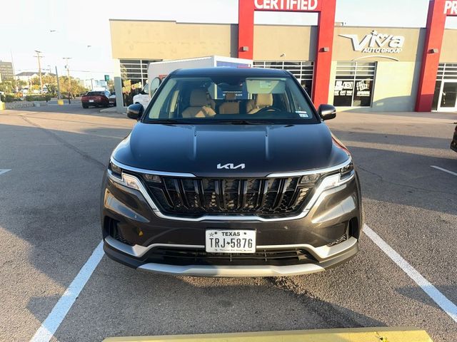 2024 Kia Carnival LX