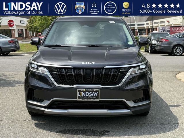 2024 Kia Carnival LX