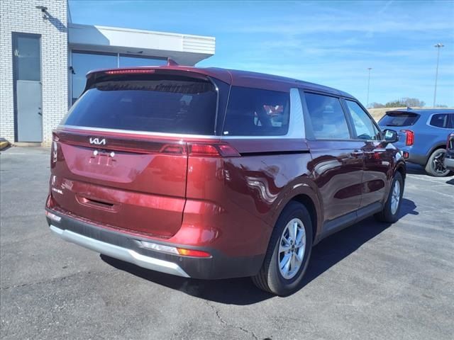 2024 Kia Carnival LX