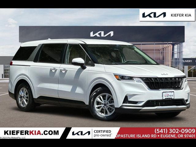 2024 Kia Carnival LX