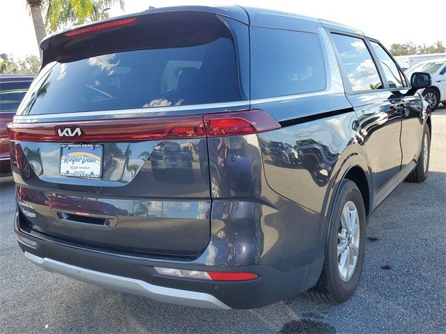 2024 Kia Carnival LX