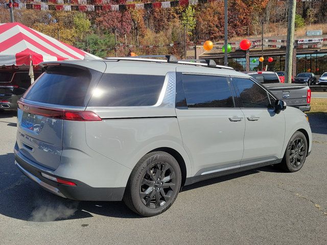 2024 Kia Carnival SX