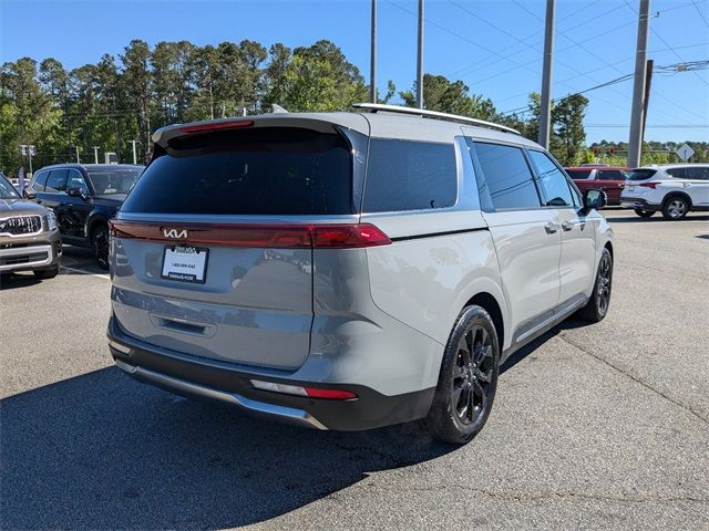 2024 Kia Carnival SX