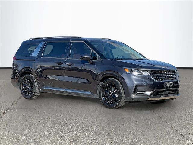 2024 Kia Carnival SX