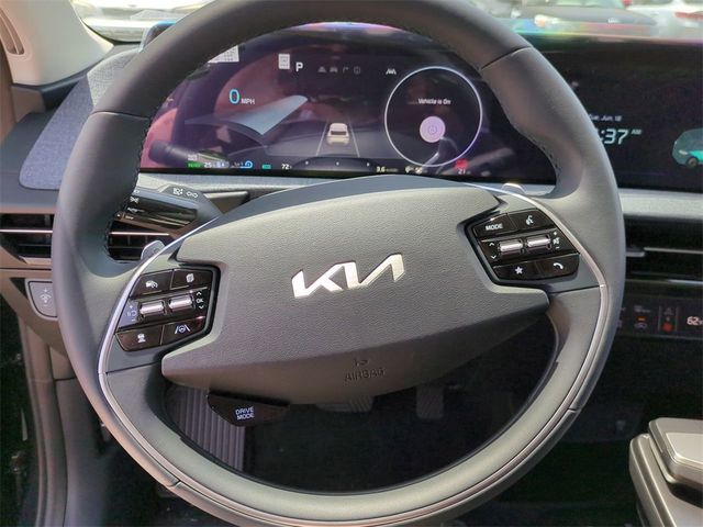 2024 Kia EV6 Light