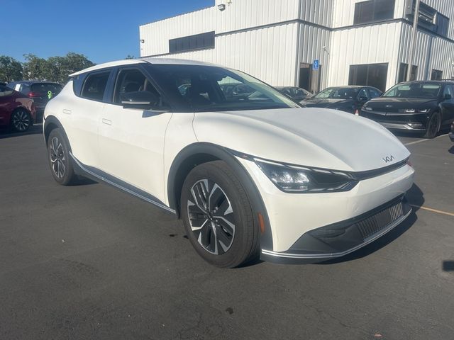 2024 Kia EV6 Light