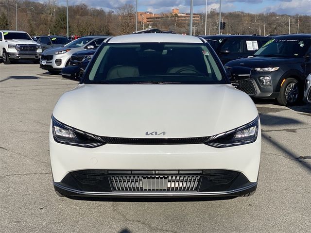 2024 Kia EV6 Light Long Range