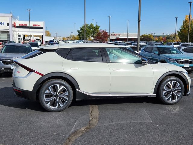 2024 Kia EV6 Light Long Range