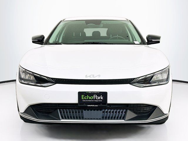 2024 Kia EV6 Light Long Range