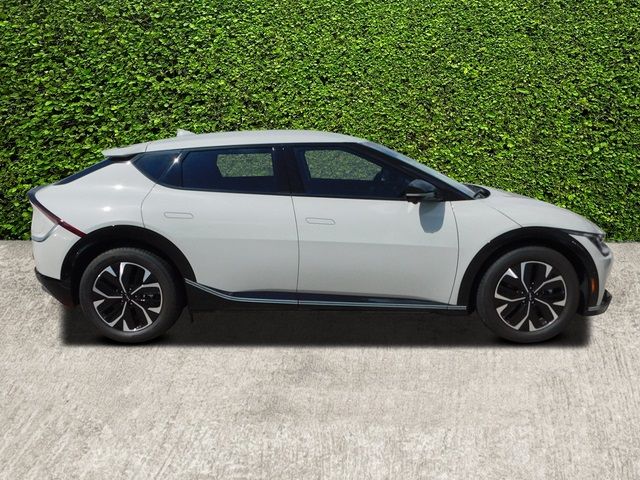 2024 Kia EV6 Wind