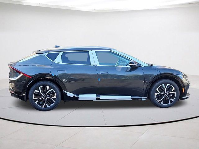 2024 Kia EV6 Wind