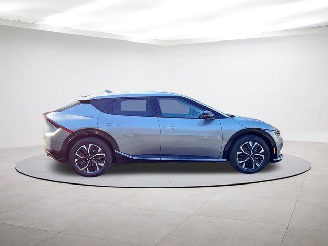 2024 Kia EV6 Wind