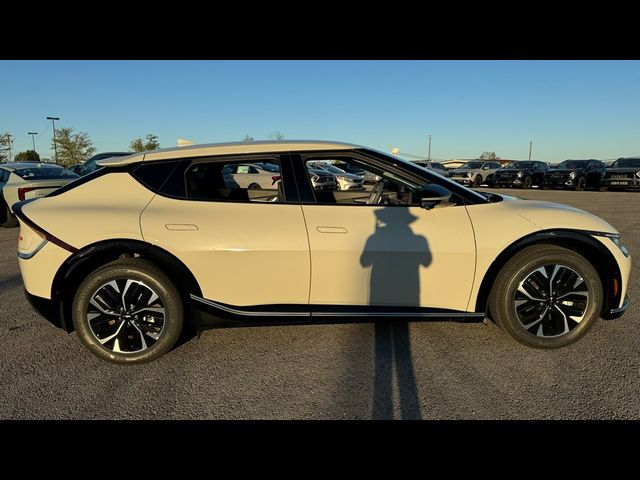 2024 Kia EV6 Wind