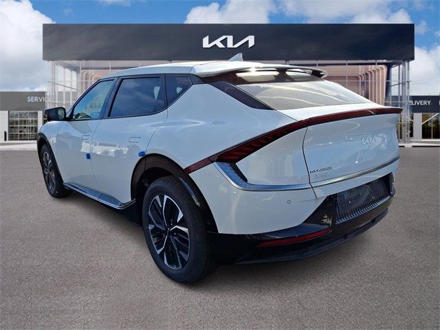 2024 Kia EV6 Wind