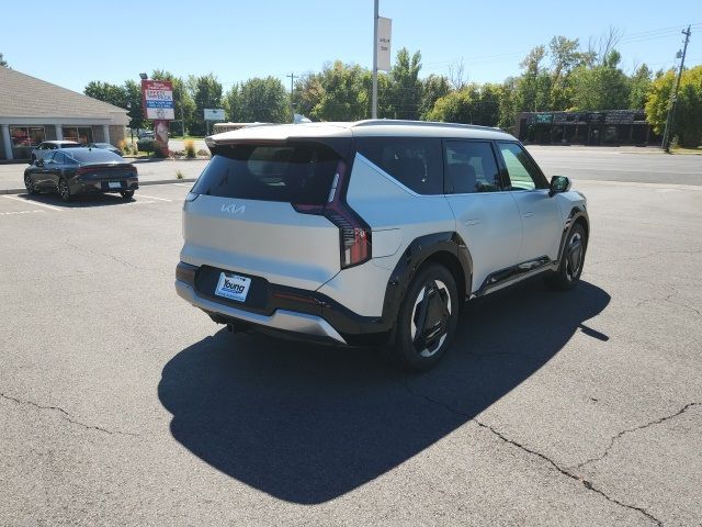 2024 Kia EV9 Land