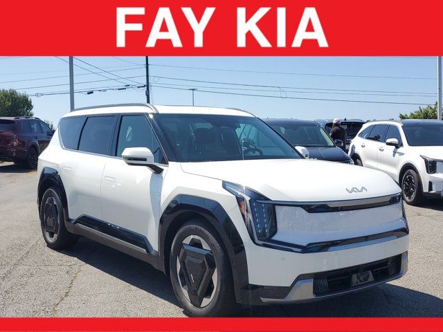 2024 Kia EV9 Land