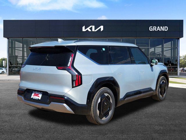 2024 Kia EV9 Land