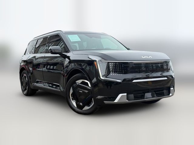 2024 Kia EV9 Land