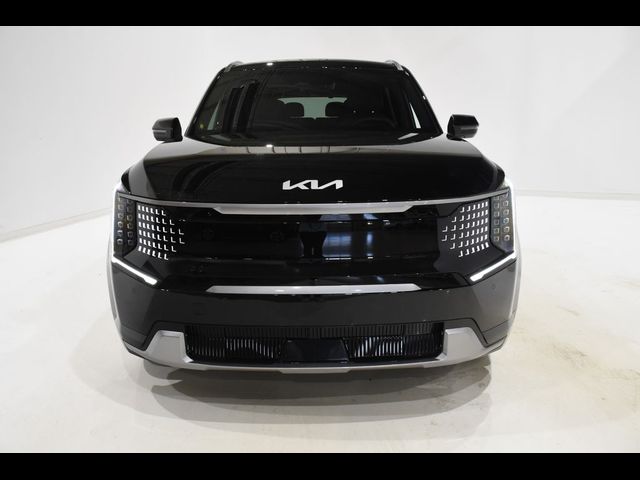 2024 Kia EV9 Land