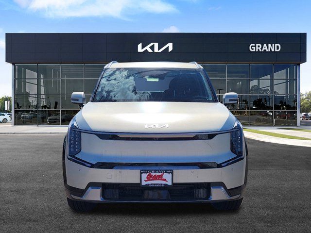 2024 Kia EV9 Land