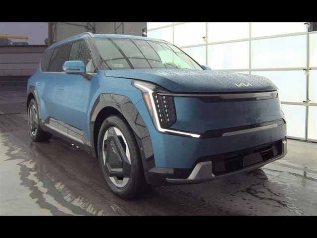 2024 Kia EV9 Land