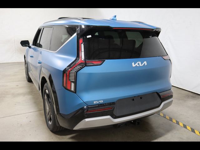 2024 Kia EV9 Land