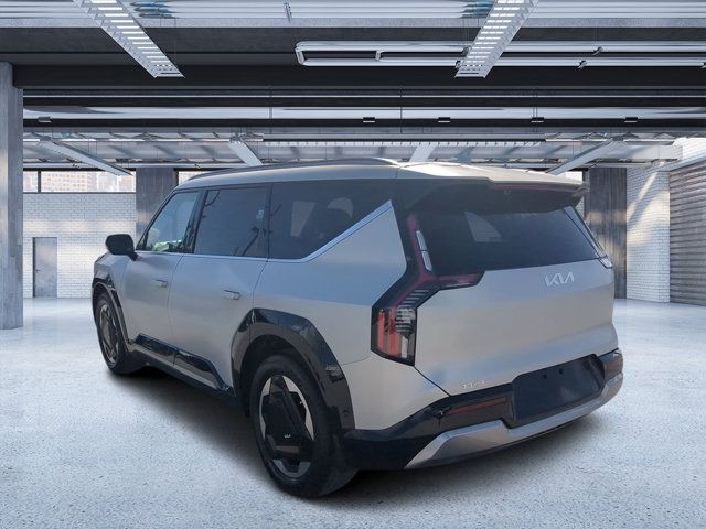 2024 Kia EV9 Land