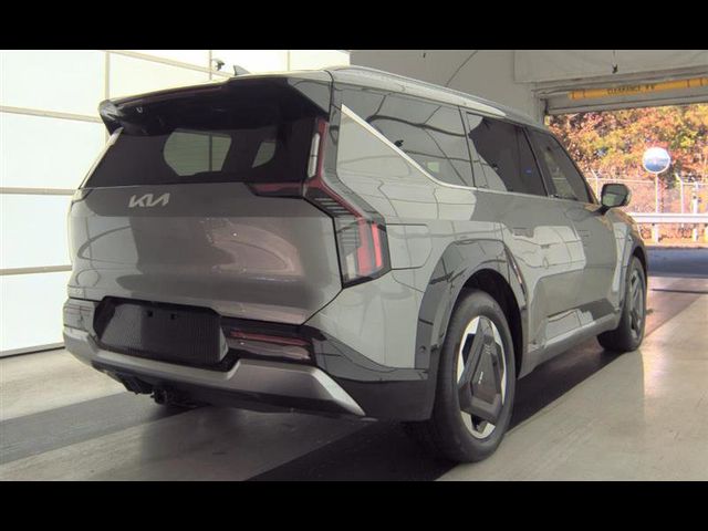 2024 Kia EV9 Land