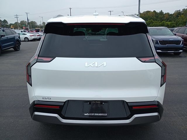 2024 Kia EV9 Land