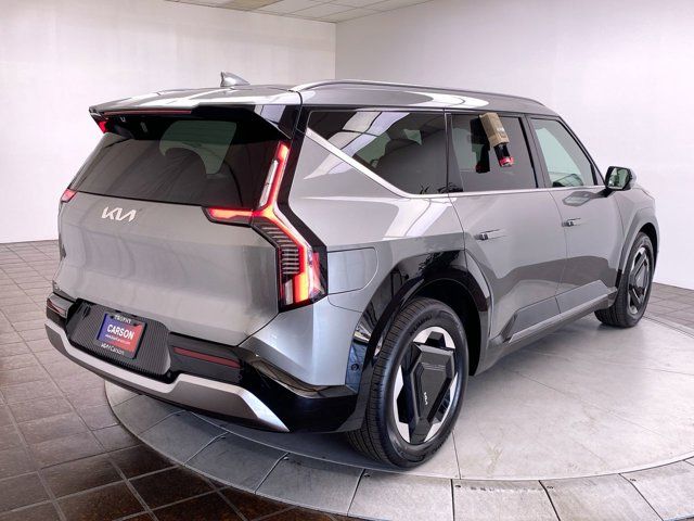 2024 Kia EV9 Land