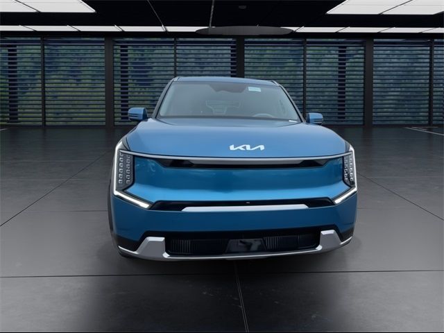 2024 Kia EV9 Land