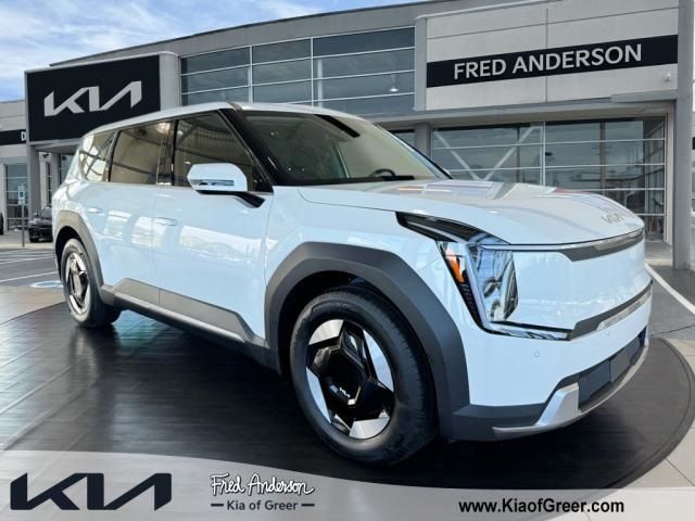 2024 Kia EV9 Light Short Range