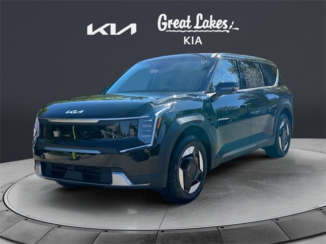 2024 Kia EV9 Light Short Range