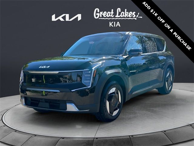 2024 Kia EV9 Light Short Range