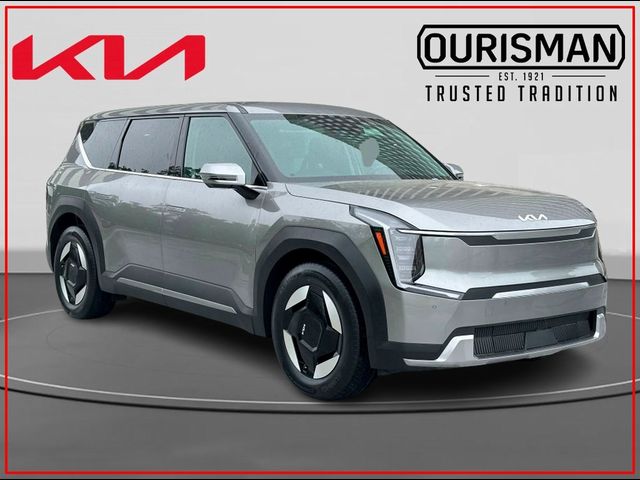 2024 Kia EV9 Light Short Range