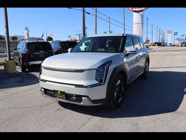 2024 Kia EV9 Light Long Range