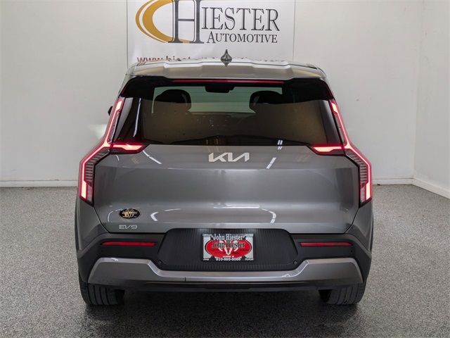 2024 Kia EV9 Light Long Range