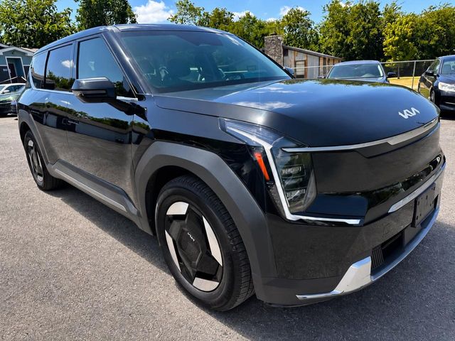 2024 Kia EV9 Light Long Range