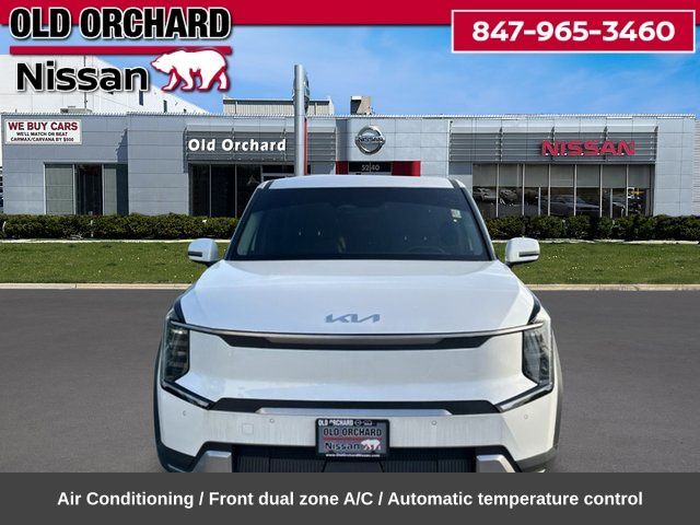 2024 Kia EV9 Light Long Range