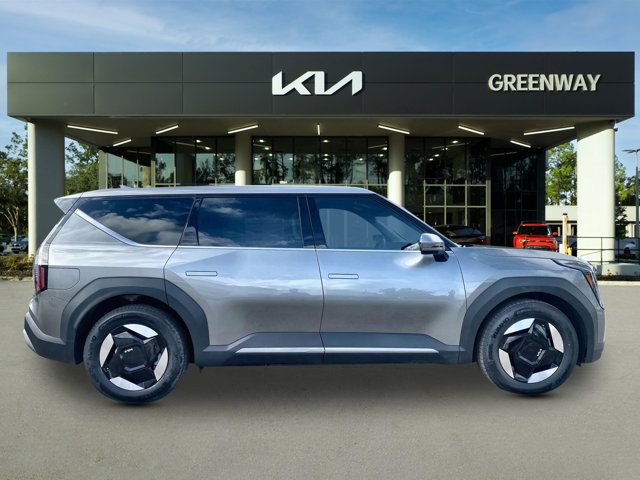 2024 Kia EV9 Light Long Range