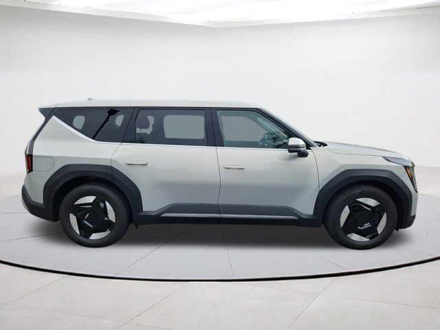 2024 Kia EV9 Light Long Range