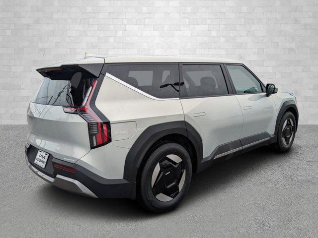 2024 Kia EV9 Light Long Range