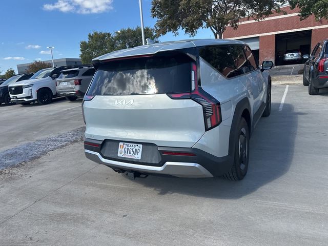 2024 Kia EV9 Light Long Range