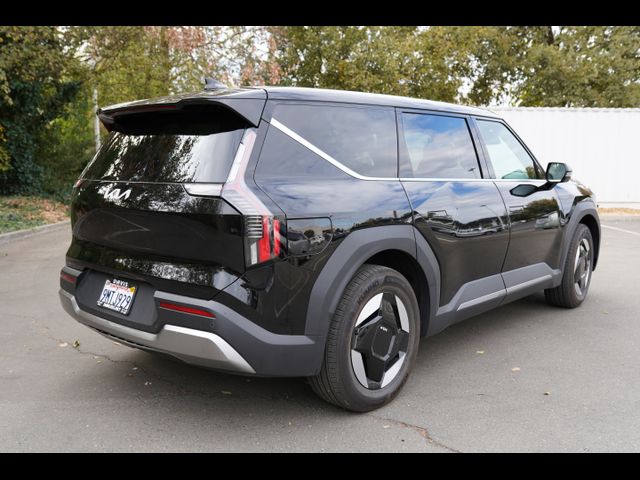 2024 Kia EV9 Light Long Range