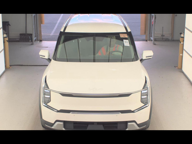 2024 Kia EV9 Light Long Range
